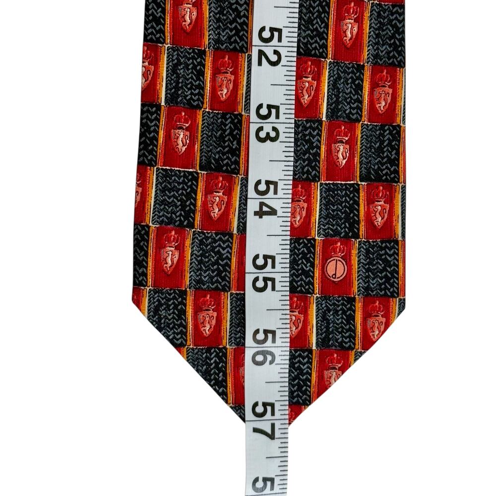 VTG Dunhill‎ 100% Silk Necktie Crest Checkerboard Crown Heraldic Red Black Gold - Picture 6 of 9